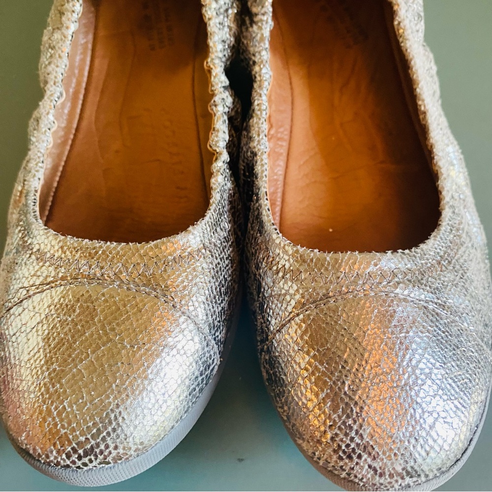 FitFlop | Silver Metallic Superbendy Ballet Flats - Picture 6 of 9